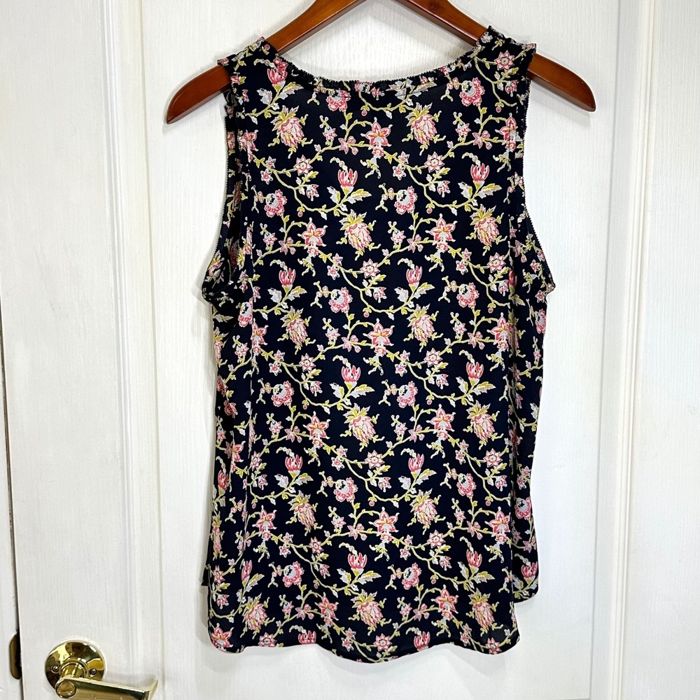 LOFT Petites Navy Blue Floral Sleeveless Blouse Pleated Neck Top LP 545286 - Picture 3 of 8